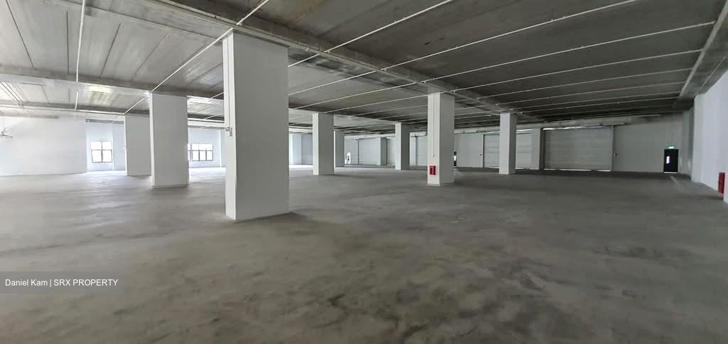 Changi North Way (D17), Warehouse #570516241
